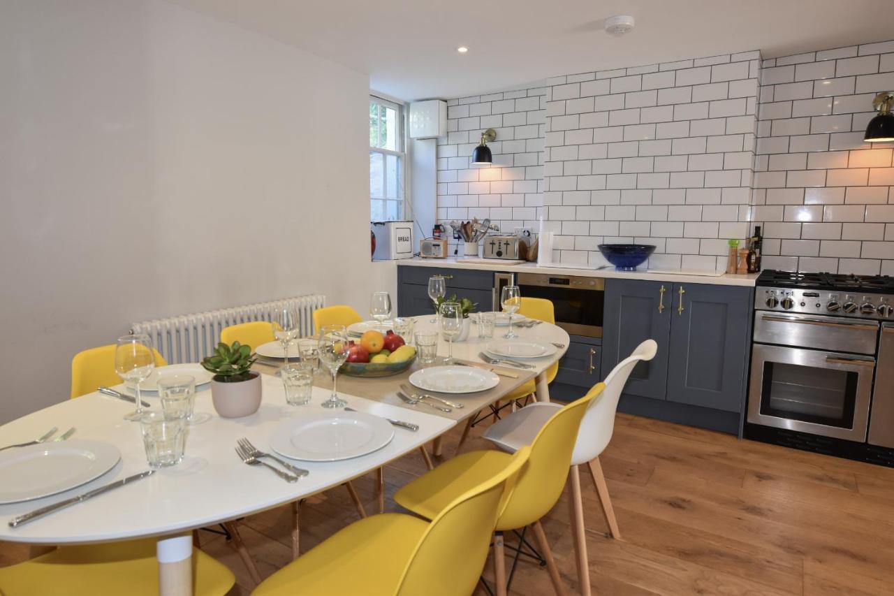 Arden Villa, Sleeps 8, Moments From The Golden Sandy Beach Of Ryde ライド エクステリア 写真